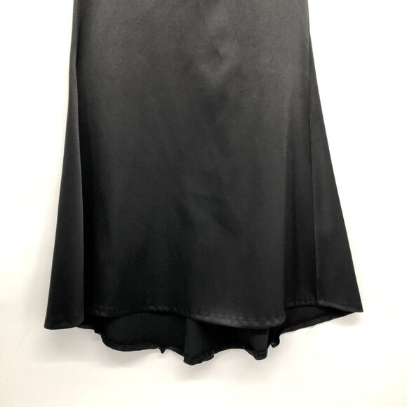 Le Chateau Black Satin Show-Stopping Fit & Flare 3/4 Length Maxi Skirt size 00 - Picture 6 of 16